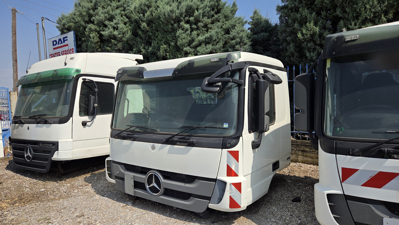 MERCEDES-BENZ ACTROS MP1-MP2-MP3 - Cabine: photos 3 MERCEDES-BENZ ACTROS MP1-MP2-MP3 - Cabine: photos 3
