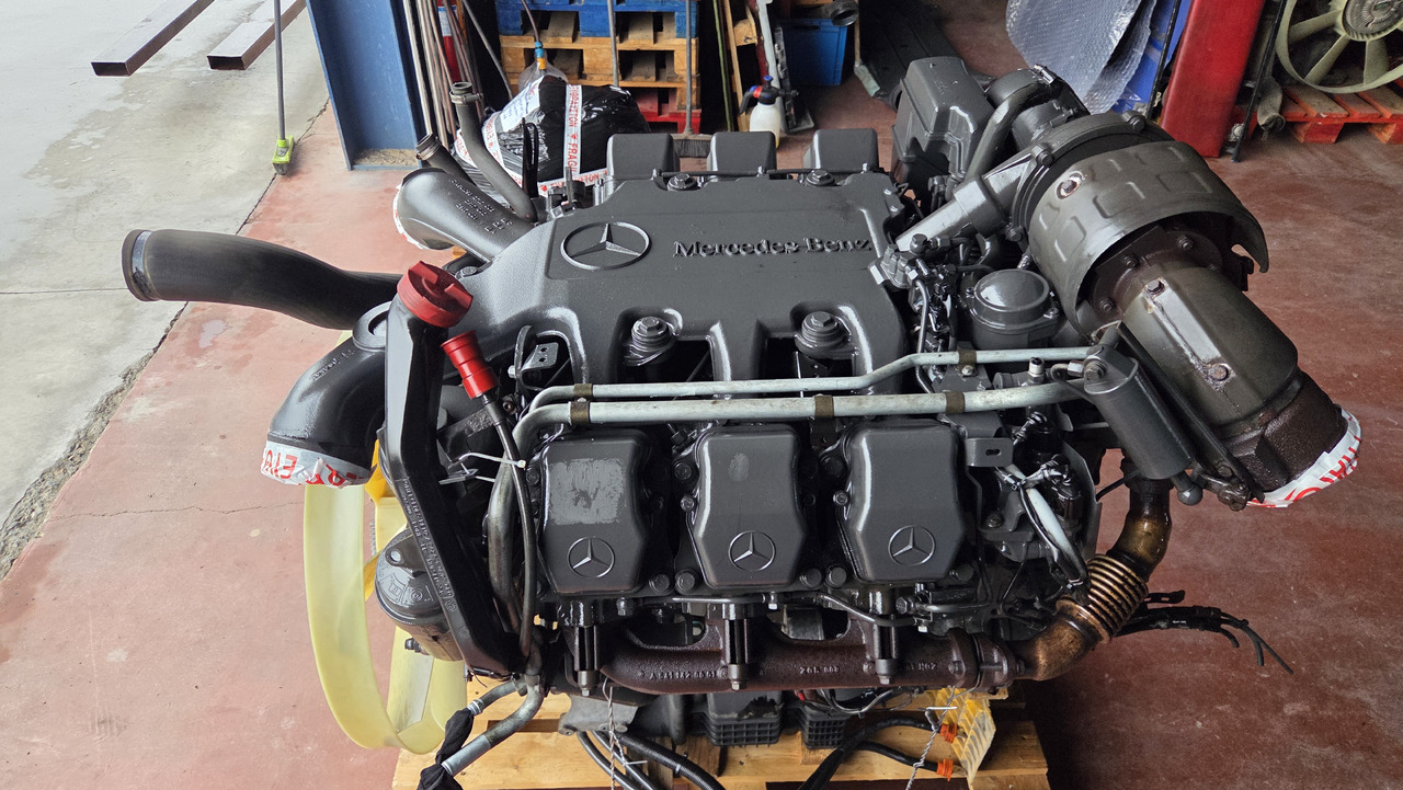 MERCEDES-BENZ ACTROS MP3 - Moteur pour Camion: photos 2 MERCEDES-BENZ ACTROS MP3 - Moteur pour Camion: photos 2