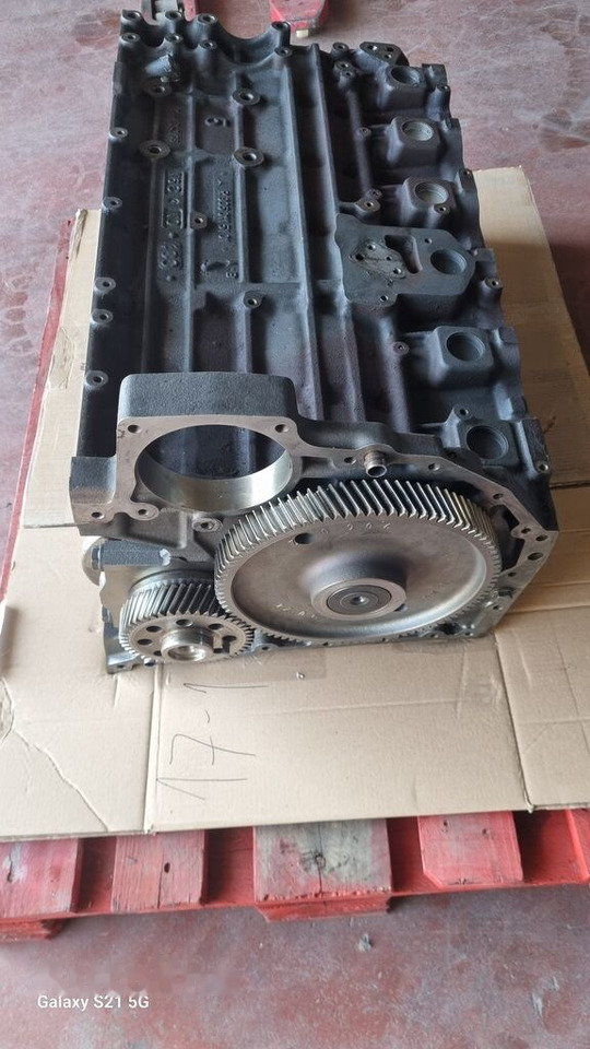 Bloc-cylindres pour Camion Mercedes-Benz SORT BLOCK OM 926 LA EURO 5,5 R9060115101   Mercedes-Benz AXOR: photos 12 Bloc-cylindres pour Camion Mercedes-Benz SORT BLOCK OM 926 LA EURO 5,5 R9060115101   Mercedes-Benz AXOR: photos 12