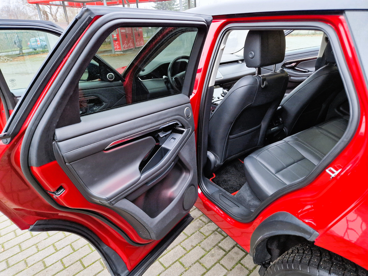 SUV Range Rover Evoque: photos 16