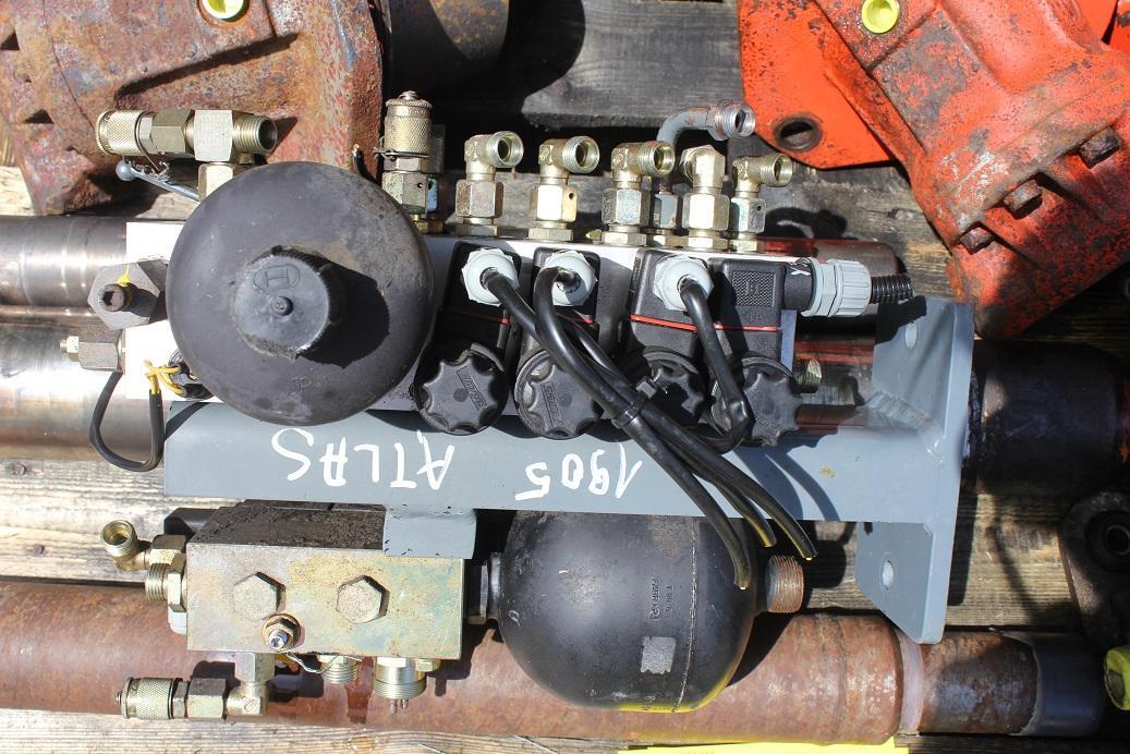 Atlas Terex 1905 M - Valve hydraulique pour Engins de chantier: photos 4 Atlas Terex 1905 M - Valve hydraulique pour Engins de chantier: photos 4