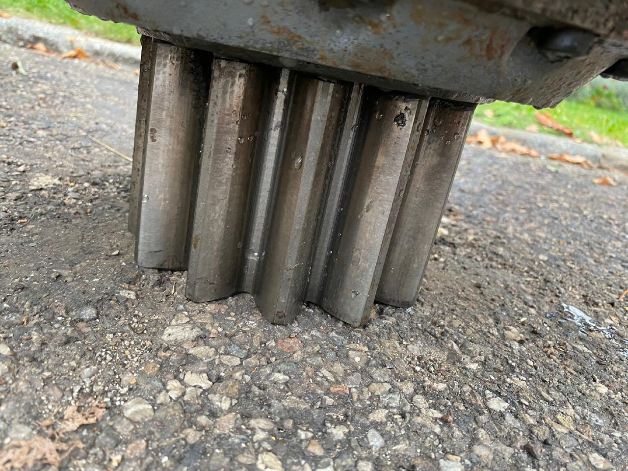Moteur de rotation pour Engins de chantier Kobelco Fiat E 215: photos 8