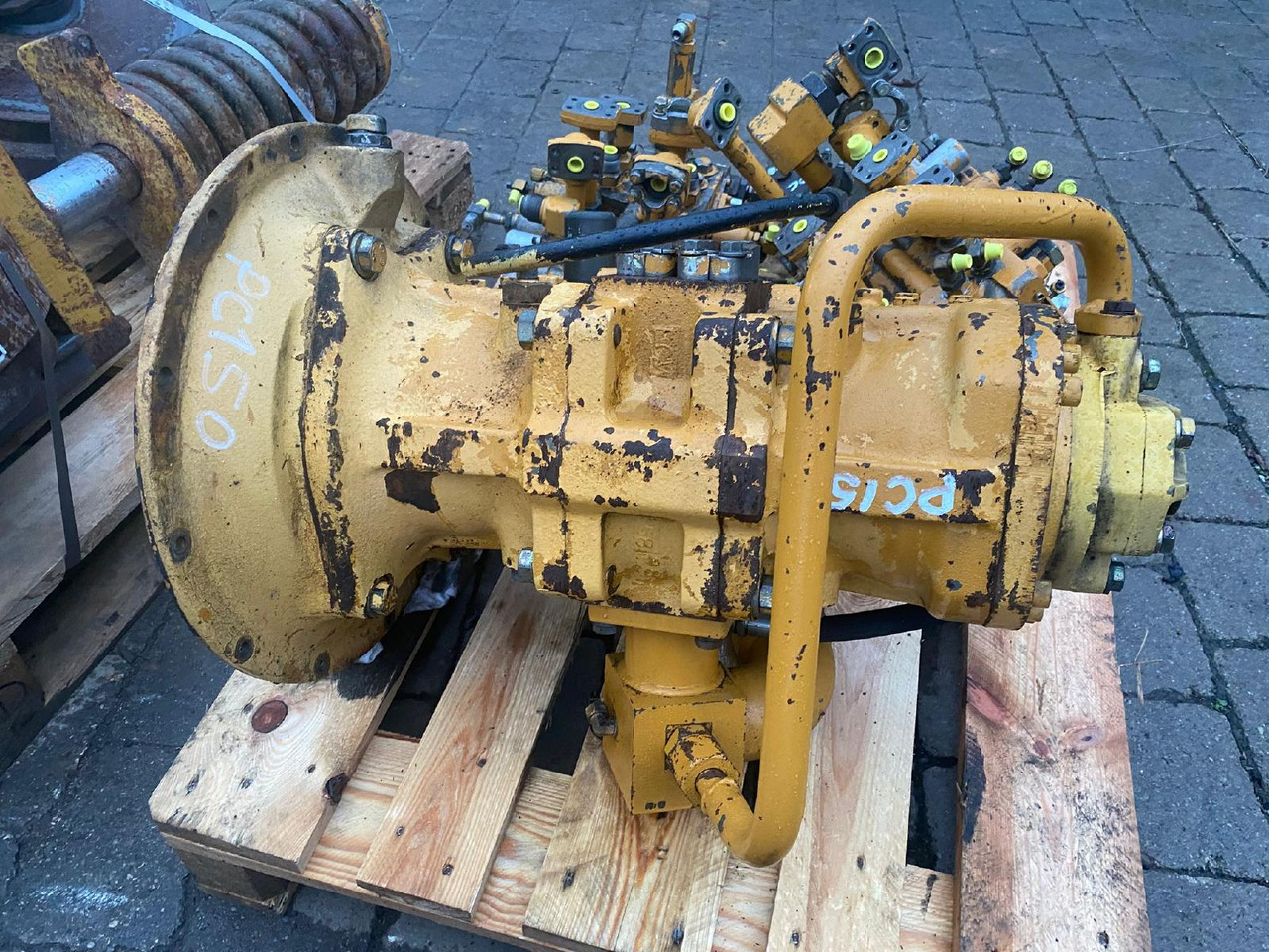 Komatsu PC 150 - Hydraulique pour Engins de chantier: photos 1 Komatsu PC 150 - Hydraulique pour Engins de chantier: photos 1