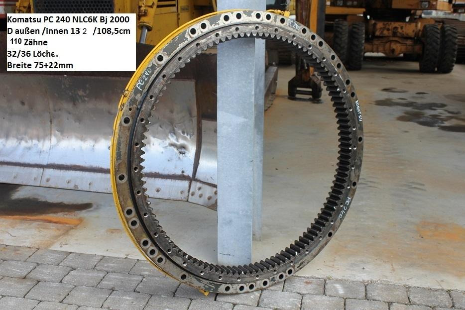 Komatsu PC 240 NLC -6K - Couronne d'orientation pour Engins de chantier: photos 1 Komatsu PC 240 NLC -6K - Couronne d'orientation pour Engins de chantier: photos 1