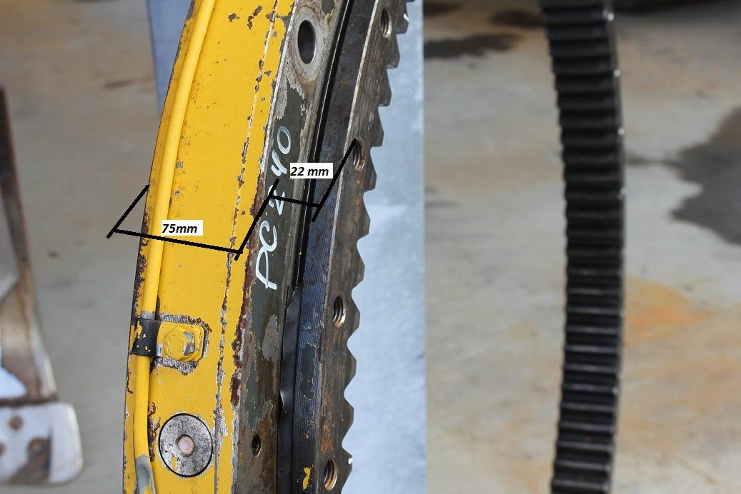 Komatsu PC 240 NLC -6K - Couronne d'orientation pour Engins de chantier: photos 4 Komatsu PC 240 NLC -6K - Couronne d'orientation pour Engins de chantier: photos 4