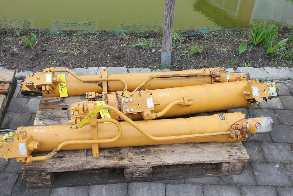 Liebherr A 900 LIT - Vérin hydraulique pour Engins de chantier: photos 3 Liebherr A 900 LIT - Vérin hydraulique pour Engins de chantier: photos 3