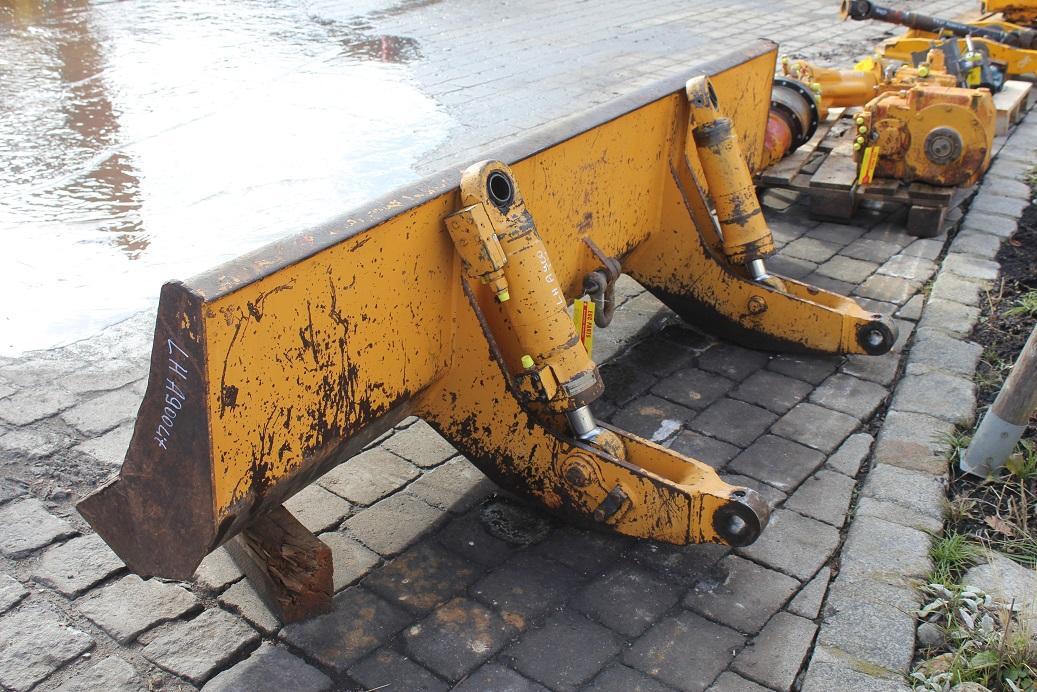 Liebherr A 900 LIT - Lame pour Pelle: photos 1 Liebherr A 900 LIT - Lame pour Pelle: photos 1