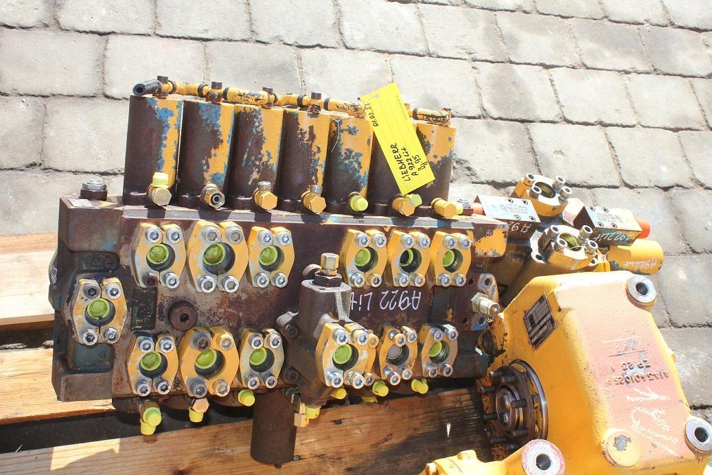 Valve hydraulique pour Engins de chantier Liebherr A 922 LIT: photos 6