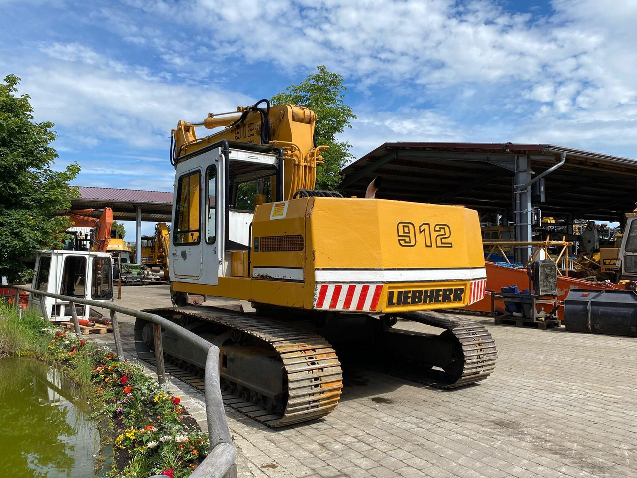 Liebherr R 912 LIT - Pelle sur chenille: photos 4 Liebherr R 912 LIT - Pelle sur chenille: photos 4
