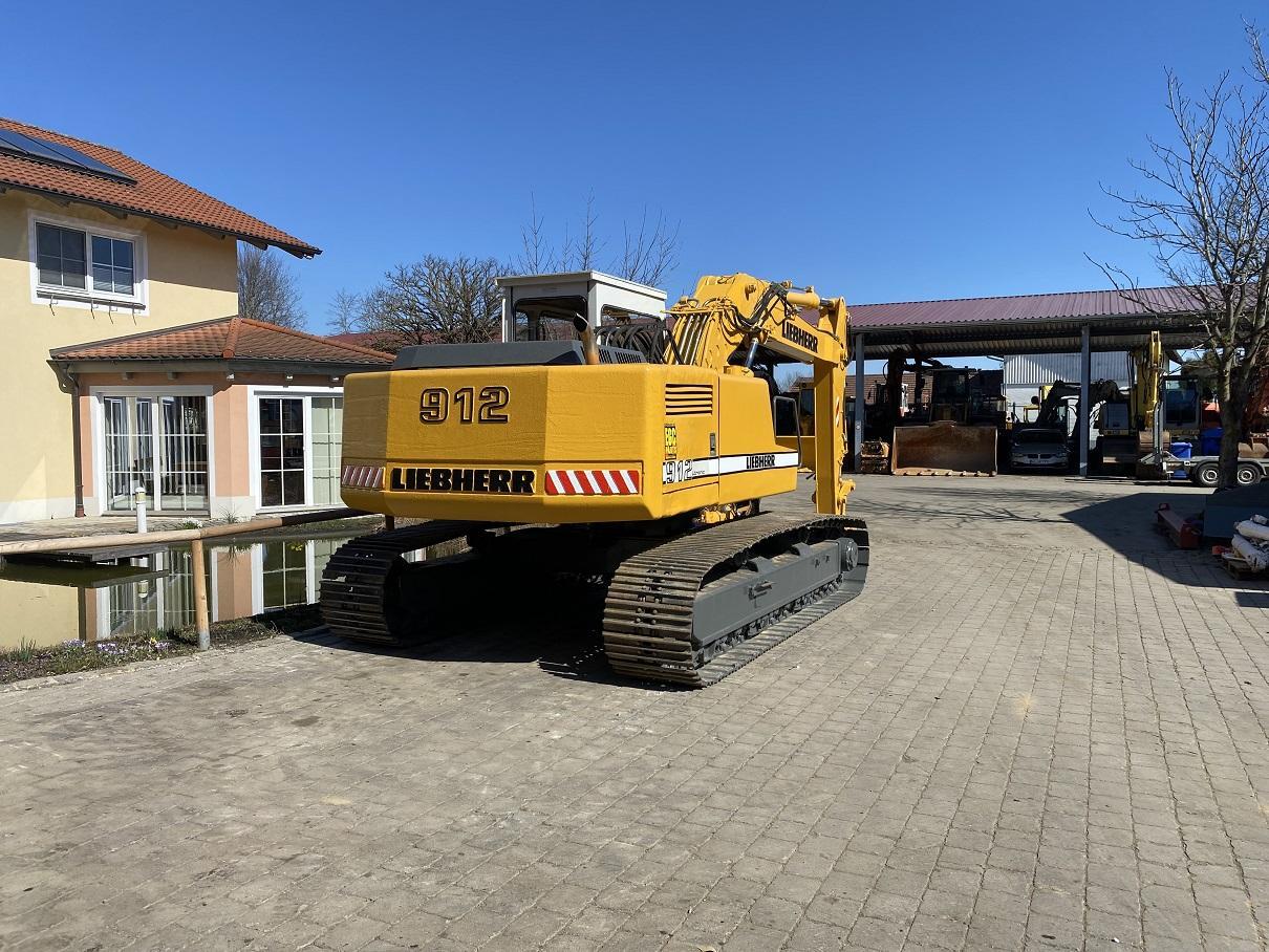Liebherr R 912 LIT - Pelle sur chenille: photos 2 Liebherr R 912 LIT - Pelle sur chenille: photos 2