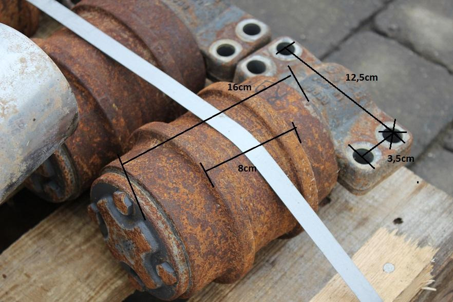 Liebherr R 914 - Pièces de train de roulement pour Engins de chantier: photos 2 Liebherr R 914 - Pièces de train de roulement pour Engins de chantier: photos 2