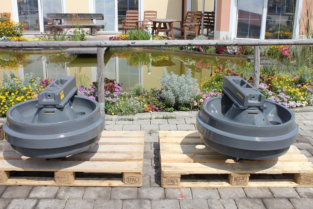 Liebherr R 974 - Pièces de train de roulement pour Engins de chantier: photos 5 Liebherr R 974 - Pièces de train de roulement pour Engins de chantier: photos 5