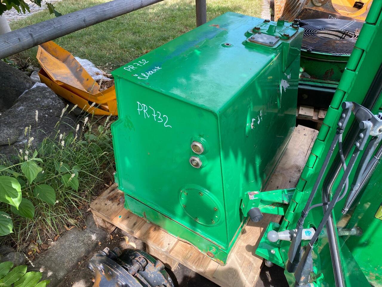 Liebherr PR 732 - Pièces de rechange pour Bulldozer: photos 2 Liebherr PR 732 - Pièces de rechange pour Bulldozer: photos 2