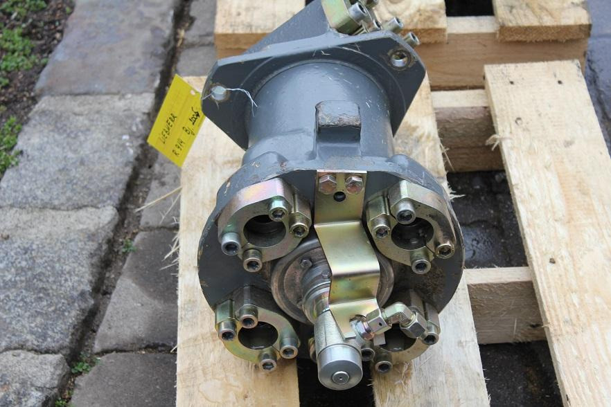 Liebherr R 914 - Pièces de rechange pour Engins de chantier: photos 2 Liebherr R 914 - Pièces de rechange pour Engins de chantier: photos 2