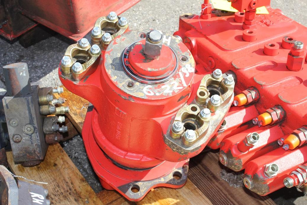 O&K RH 6.22 - Pièces de rechange pour Pelle: photos 3 O&K RH 6.22 - Pièces de rechange pour Pelle: photos 3