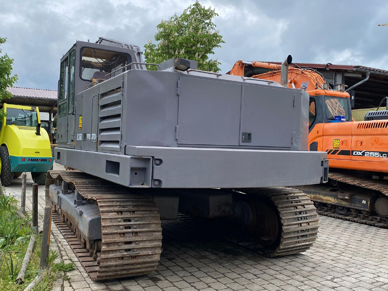 Volvo-Akermann EC 300 - Pelle sur chenille: photos 2 Volvo-Akermann EC 300 - Pelle sur chenille: photos 2