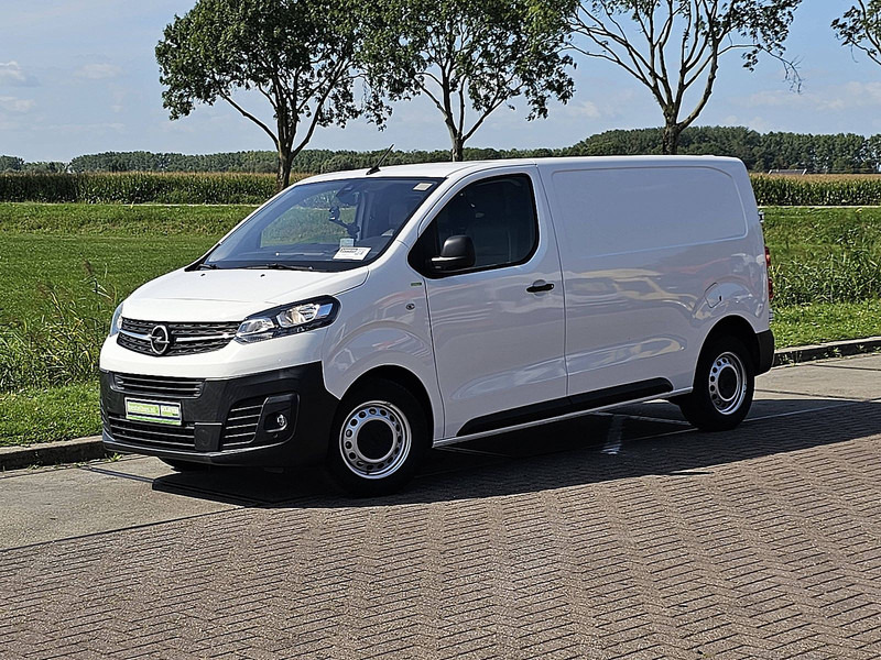 Opel Vivaro 2.0 L2 Navi Airco Euro6! - Fourgonnette: photos 2 Opel Vivaro 2.0 L2 Navi Airco Euro6! - Fourgonnette: photos 2