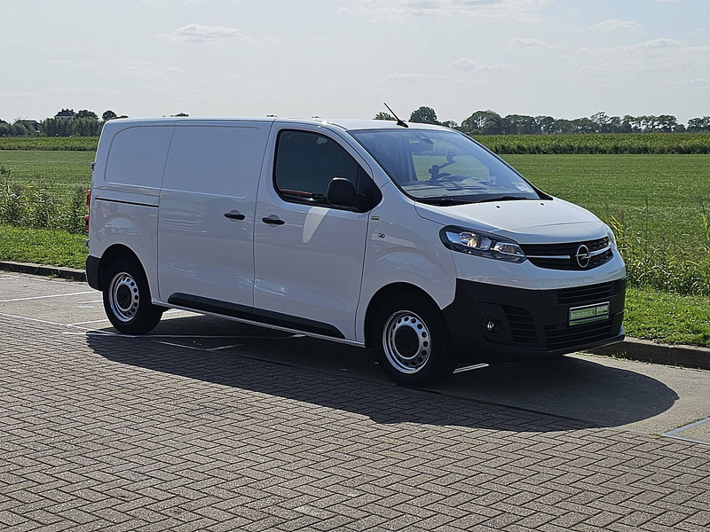 Opel Vivaro 2.0 L2 Navi Airco Euro6! - Fourgonnette: photos 4 Opel Vivaro 2.0 L2 Navi Airco Euro6! - Fourgonnette: photos 4