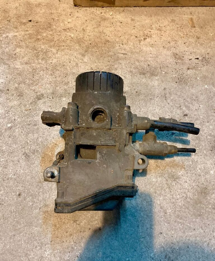 0486203025   Scania R - Valve de frein pour Camion: photos 3 0486203025   Scania R - Valve de frein pour Camion: photos 3