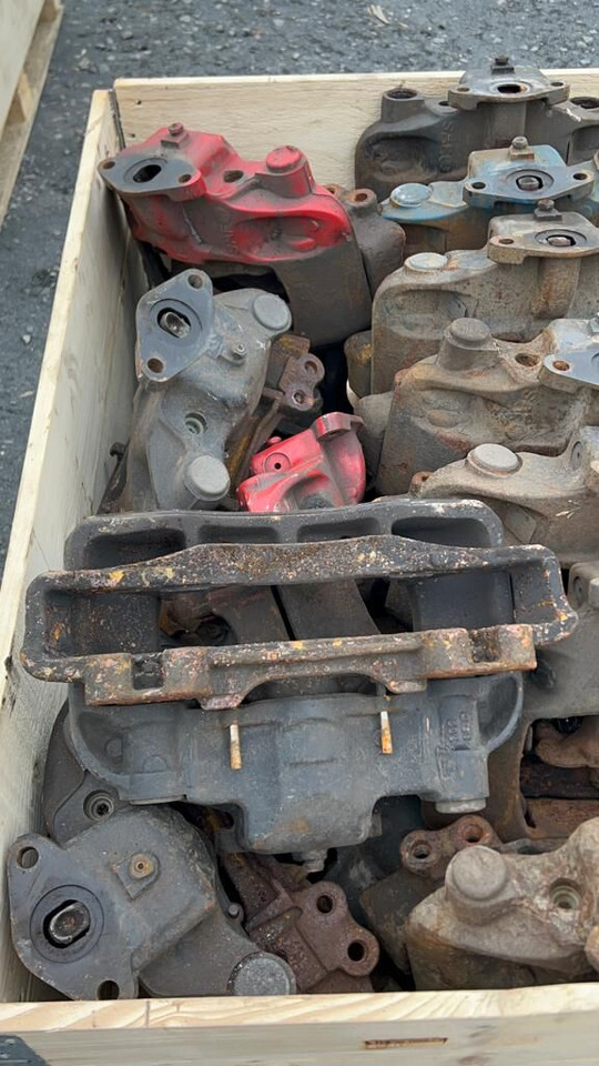 Mercedes-Benz SL7 12* 0* Mercedes Actros A9604200601 / K082433   Mercedes-Benz - Étrier de frein pour Camion: photos 2 Mercedes-Benz SL7 12* 0* Mercedes Actros A9604200601 / K082433   Mercedes-Benz - Étrier de frein pour Camion: photos 2