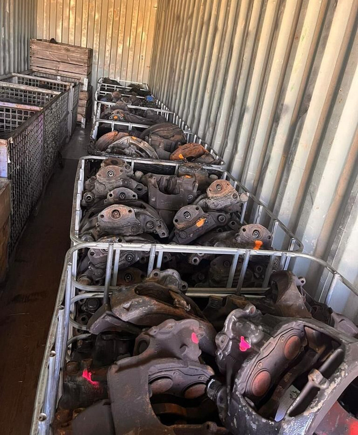 Mercedes-Benz SL7 12* 0* Mercedes Actros A9604200601 / K082433   Mercedes-Benz - Étrier de frein pour Camion: photos 5 Mercedes-Benz SL7 12* 0* Mercedes Actros A9604200601 / K082433   Mercedes-Benz - Étrier de frein pour Camion: photos 5