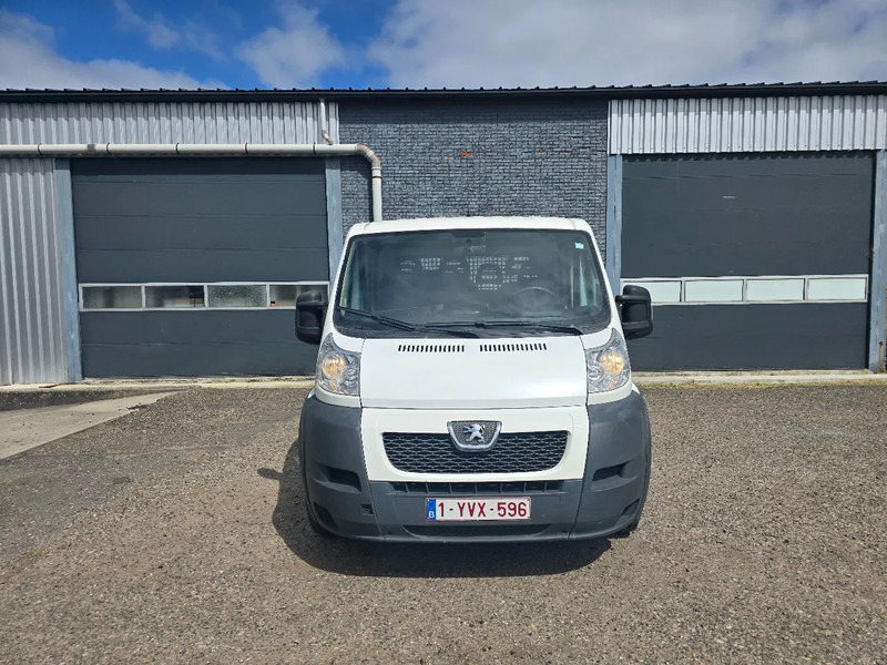 Peugeot Boxer 7 Seats 3.0 - Fourgon plateau, Utilitaire double cabine: photos 4 Peugeot Boxer 7 Seats 3.0 - Fourgon plateau, Utilitaire double cabine: photos 4