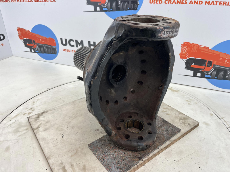 Faun ATF 45-3 Steering knuckle 16 holes axle 3 - Fusée d'essieu: photos 4 Faun ATF 45-3 Steering knuckle 16 holes axle 3 - Fusée d'essieu: photos 4