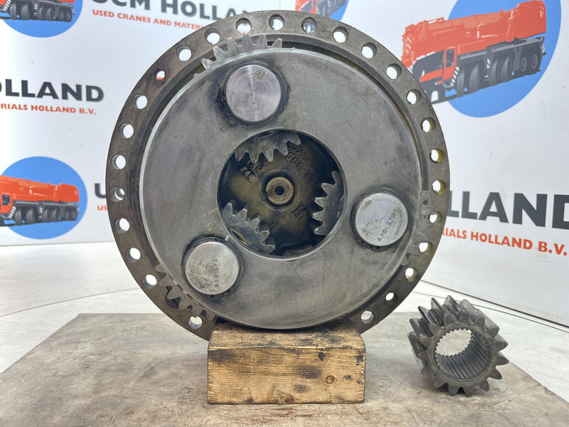 Faun RTF 30 Planetary gear 15-23-63-36-3pl-H25-24 - Suspension pour Grue: photos 4 Faun RTF 30 Planetary gear 15-23-63-36-3pl-H25-24 - Suspension pour Grue: photos 4