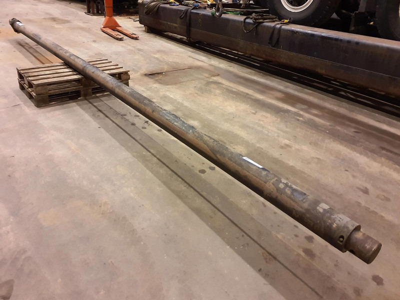 Grove GMK 2035 Telescopic cylinder - Vérin hydraulique pour Grue: photos 3 Grove GMK 2035 Telescopic cylinder - Vérin hydraulique pour Grue: photos 3