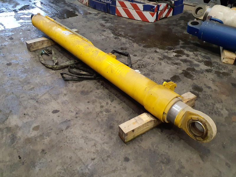 Grove GMK 2035 boom cylinder - Vérin hydraulique pour Grue: photos 4 Grove GMK 2035 boom cylinder - Vérin hydraulique pour Grue: photos 4