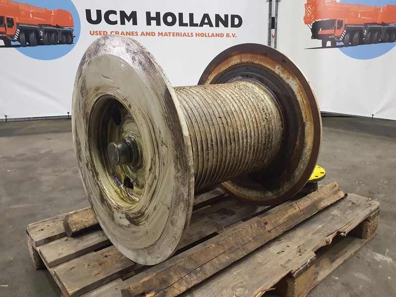 Grove GMK 5130-1 winch with hoist gear - Grue auxiliaire: photos 4 Grove GMK 5130-1 winch with hoist gear - Grue auxiliaire: photos 4