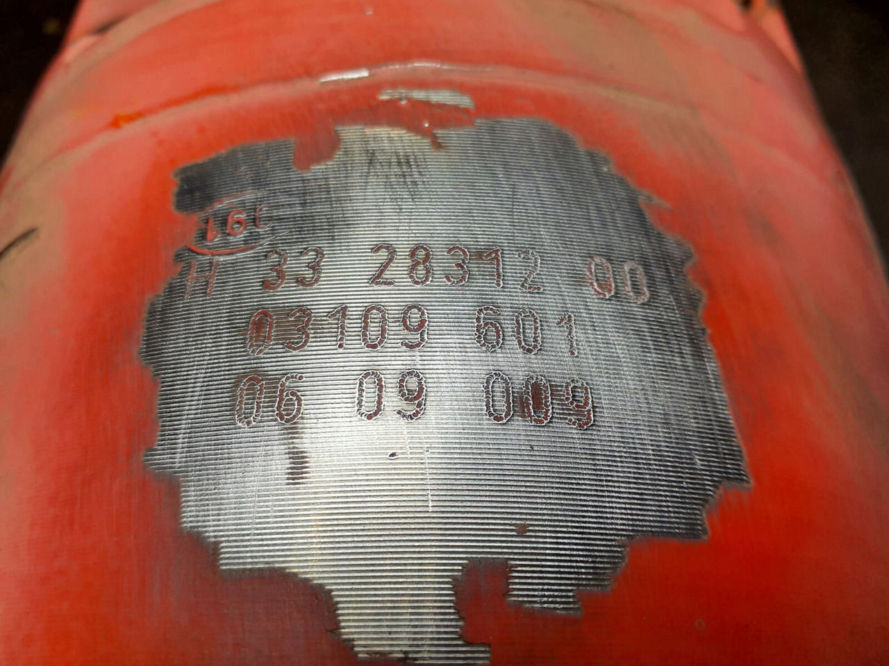 Grove GMK 5220, 5170 outrigger cylinder - Suspension pour Grue mobile: photos 5 Grove GMK 5220, 5170 outrigger cylinder - Suspension pour Grue mobile: photos 5