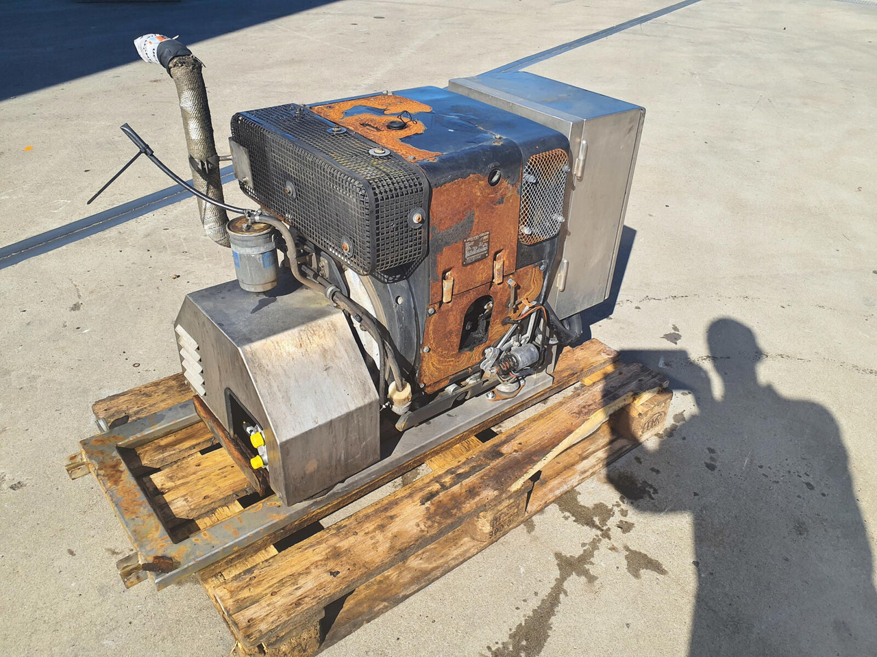 Hatz GMK 6400 Hatz engine FHZXL.722M90 - Moteur pour Grue mobile: photos 5 Hatz GMK 6400 Hatz engine FHZXL.722M90 - Moteur pour Grue mobile: photos 5