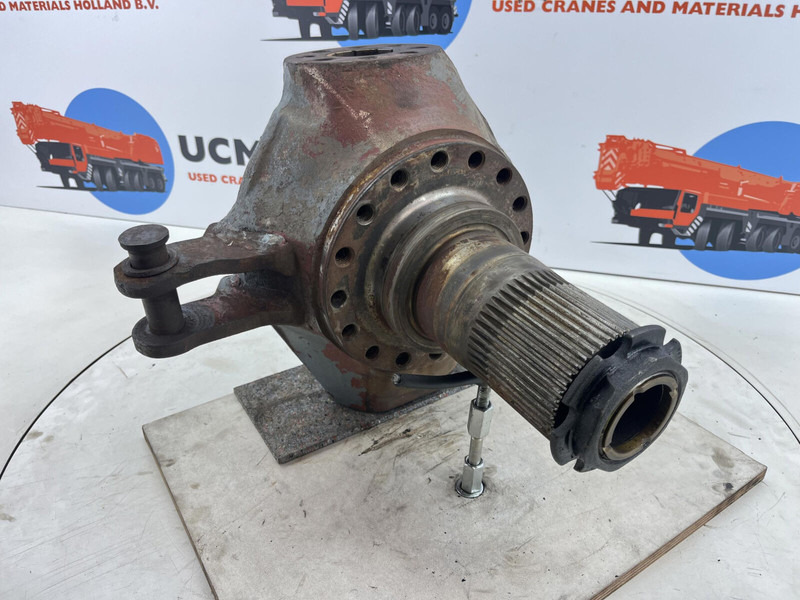 Liebherr LTM 1050-1 steering knuckle 16 holes axle 3 right - Fusée d'essieu pour Grue: photos 3 Liebherr LTM 1050-1 steering knuckle 16 holes axle 3 right - Fusée d'essieu pour Grue: photos 3