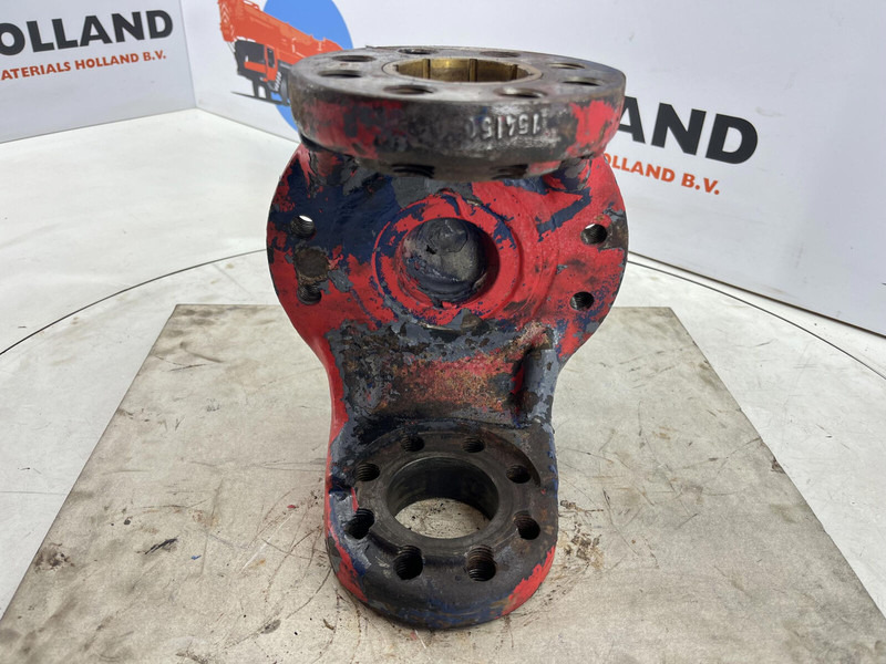 Liebherr LTM 1090 Steering knuckle 12 holes axle 3 - Fusée d'essieu pour Grue: photos 5 Liebherr LTM 1090 Steering knuckle 12 holes axle 3 - Fusée d'essieu pour Grue: photos 5