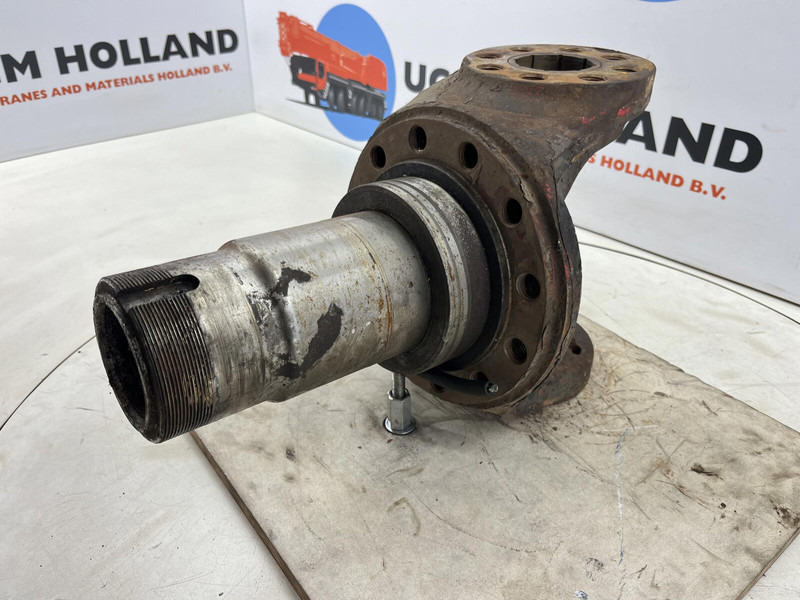 Liebherr LTM 1160 Steering knuckle 12 holes axle 3 - Fusée d'essieu pour Grue: photos 1 Liebherr LTM 1160 Steering knuckle 12 holes axle 3 - Fusée d'essieu pour Grue: photos 1