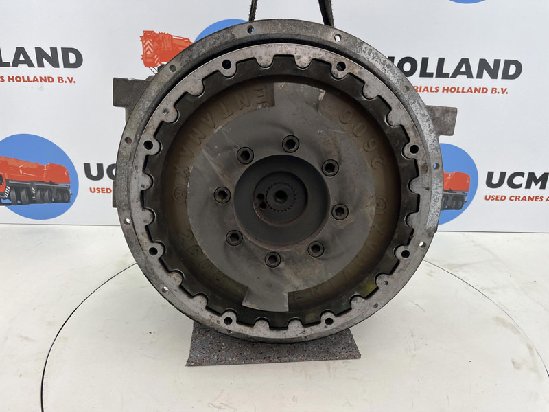 Liebherr LTM 1200/1 Distributor gearbox with coupling - Boîte de vitesse pour Grue: photos 1 Liebherr LTM 1200/1 Distributor gearbox with coupling - Boîte de vitesse pour Grue: photos 1