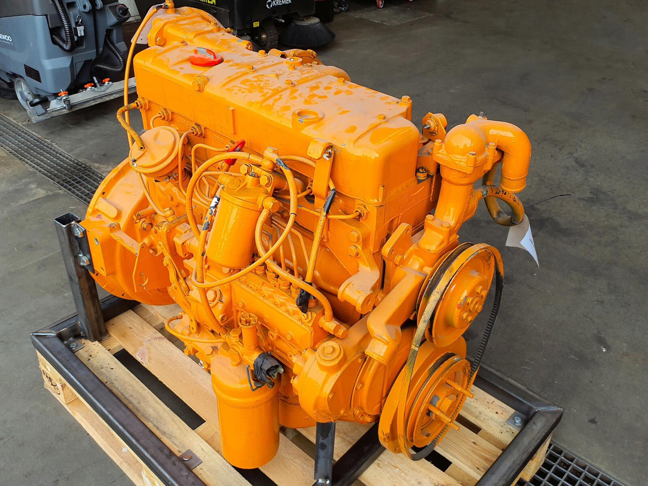 Mercedes-Benz HC 340 engine Mercedes OM 352 A - Moteur pour Grue mobile: photos 3 Mercedes-Benz HC 340 engine Mercedes OM 352 A - Moteur pour Grue mobile: photos 3