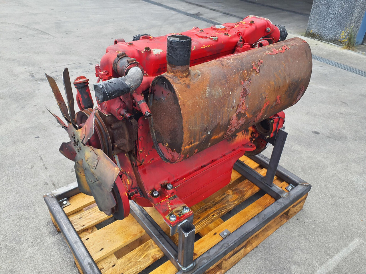 Mercedes-Benz LTM 1060 engine Mercedes OM 352 - Moteur pour Grue mobile: photos 4 Mercedes-Benz LTM 1060 engine Mercedes OM 352 - Moteur pour Grue mobile: photos 4