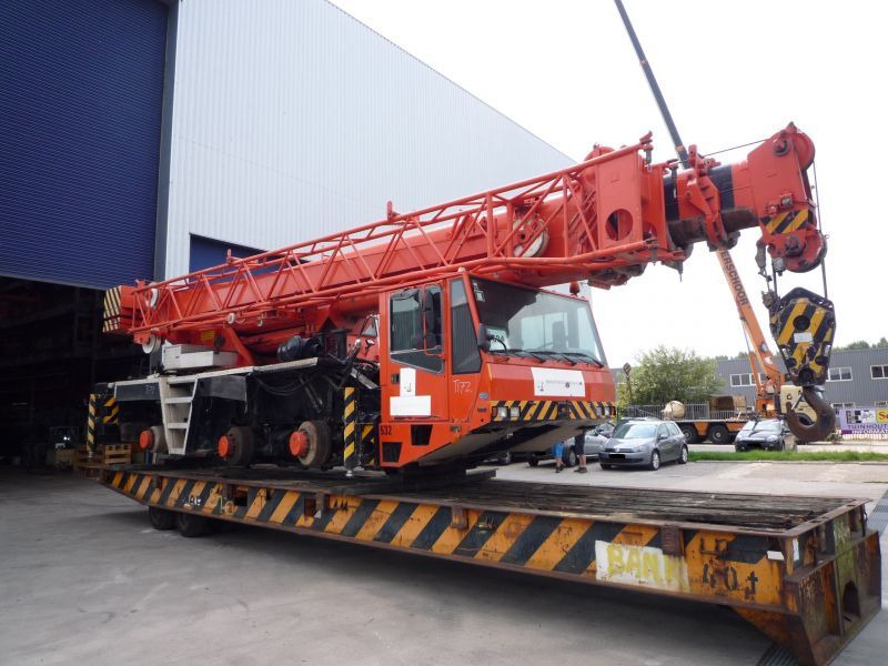 Terex AC 155 for parts - Grue tout-terrain: photos 1 Terex AC 155 for parts - Grue tout-terrain: photos 1