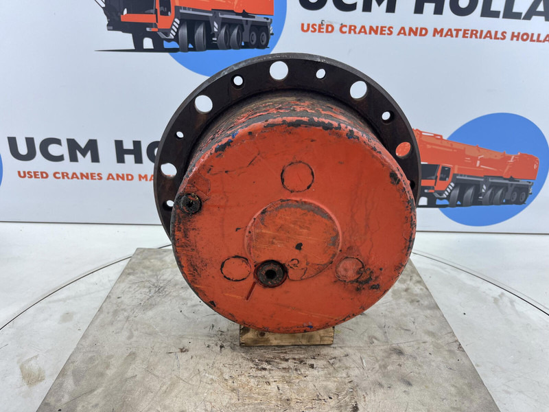 Terex AC 155 planetary gear 22-25-74-40-46-3pl-H135 - Suspension pour Grue: photos 1 Terex AC 155 planetary gear 22-25-74-40-46-3pl-H135 - Suspension pour Grue: photos 1
