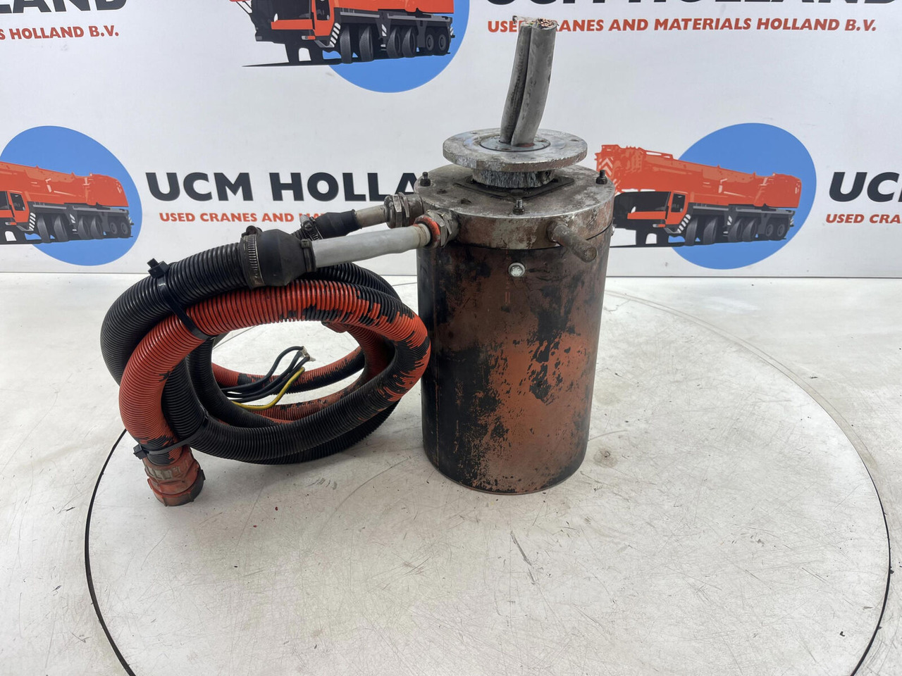 Terex AC 155 slip ring assy - Système électrique pour Grue mobile: photos 1 Terex AC 155 slip ring assy - Système électrique pour Grue mobile: photos 1