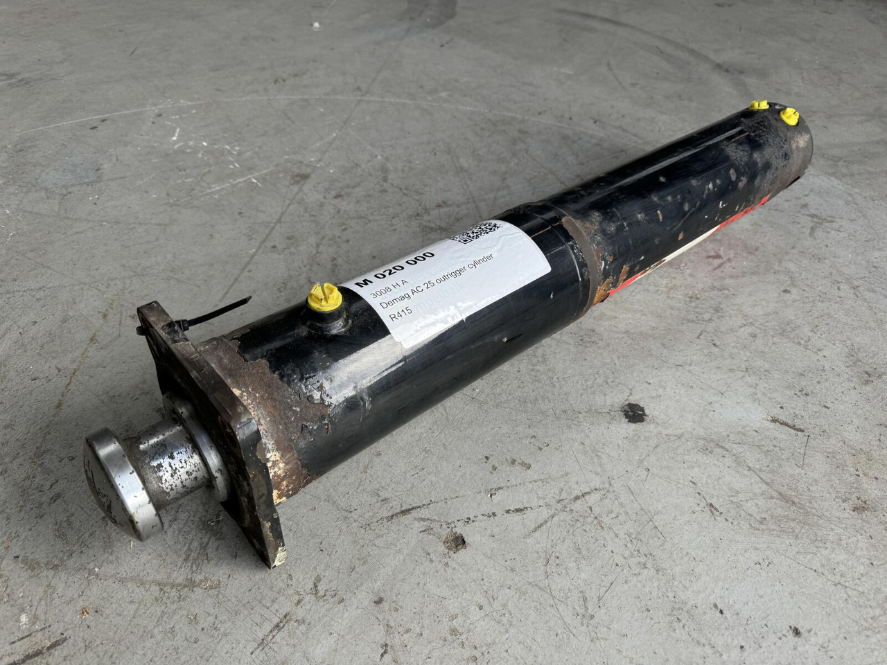 Terex AC 25 outrigger cylinder - Vérin hydraulique pour Grue mobile: photos 1 Terex AC 25 outrigger cylinder - Vérin hydraulique pour Grue mobile: photos 1