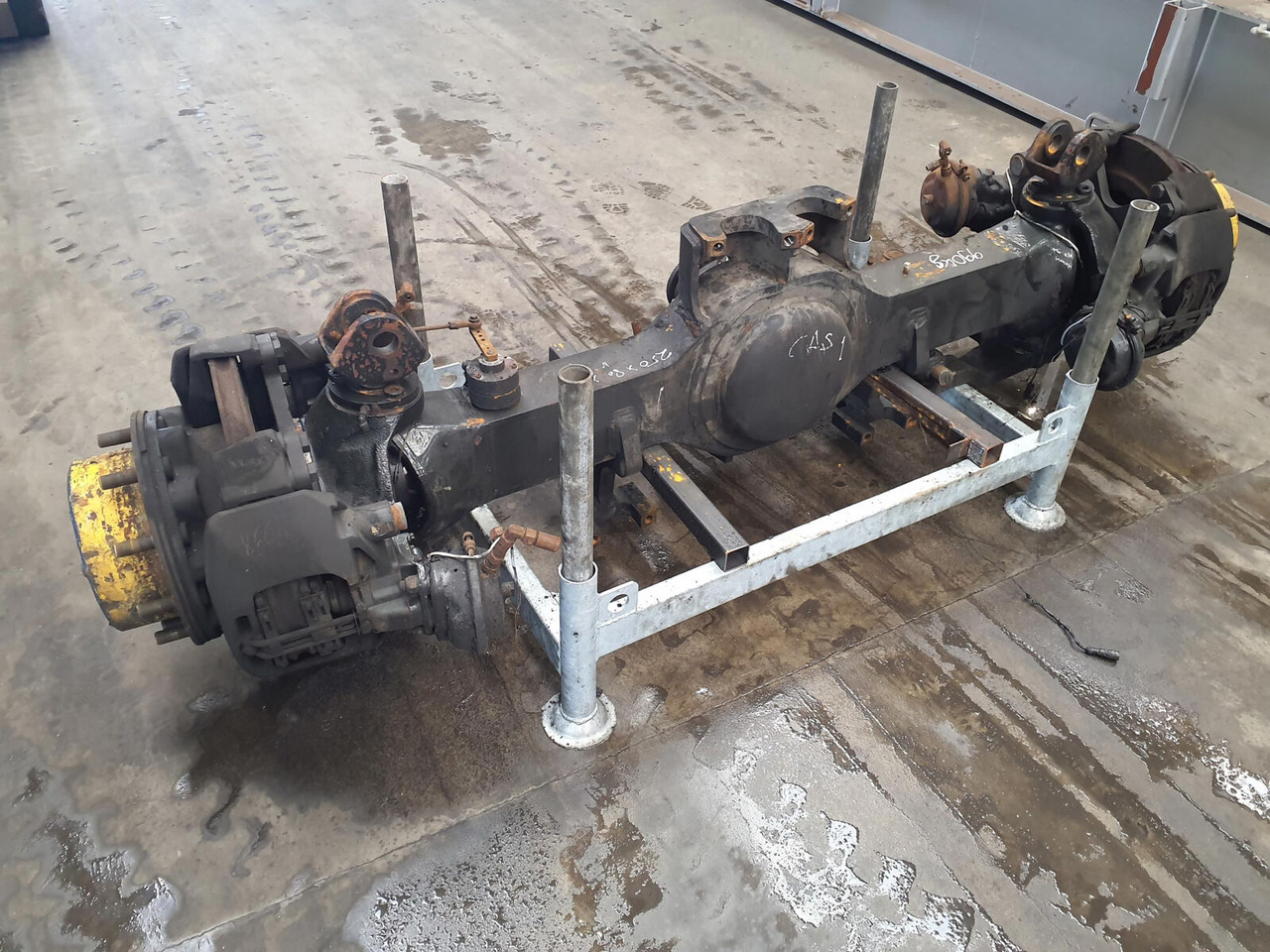 Terex AC 50-1 axle 1 - Essieu et pièces pour Grue mobile: photos 1 Terex AC 50-1 axle 1 - Essieu et pièces pour Grue mobile: photos 1