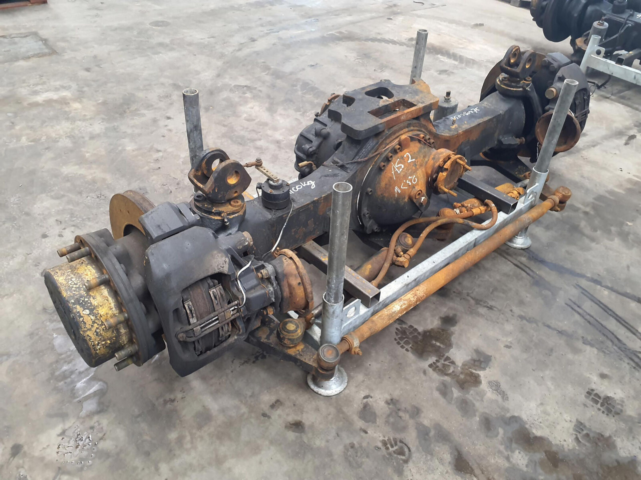 Terex AC 50-1 axle 2 - Essieu et pièces pour Grue mobile: photos 3 Terex AC 50-1 axle 2 - Essieu et pièces pour Grue mobile: photos 3