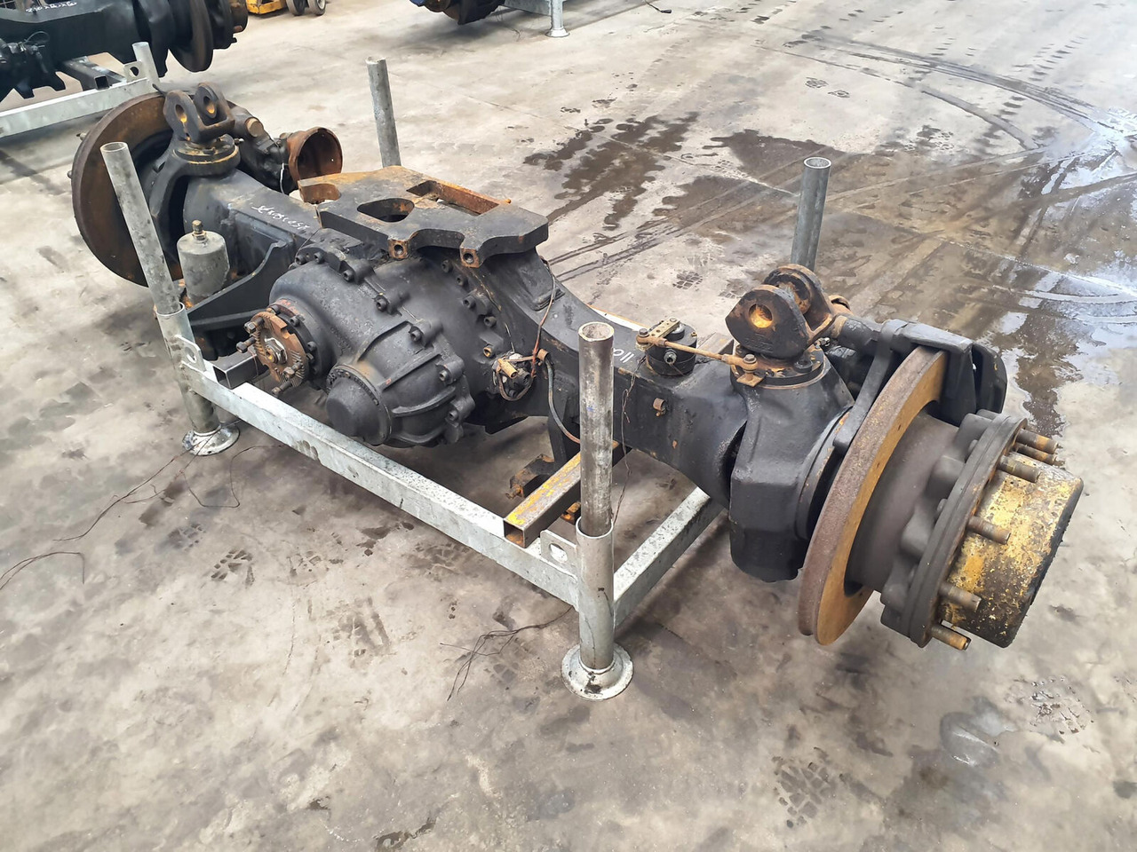 Terex AC 50-1 axle 2 - Essieu et pièces pour Grue mobile: photos 2 Terex AC 50-1 axle 2 - Essieu et pièces pour Grue mobile: photos 2