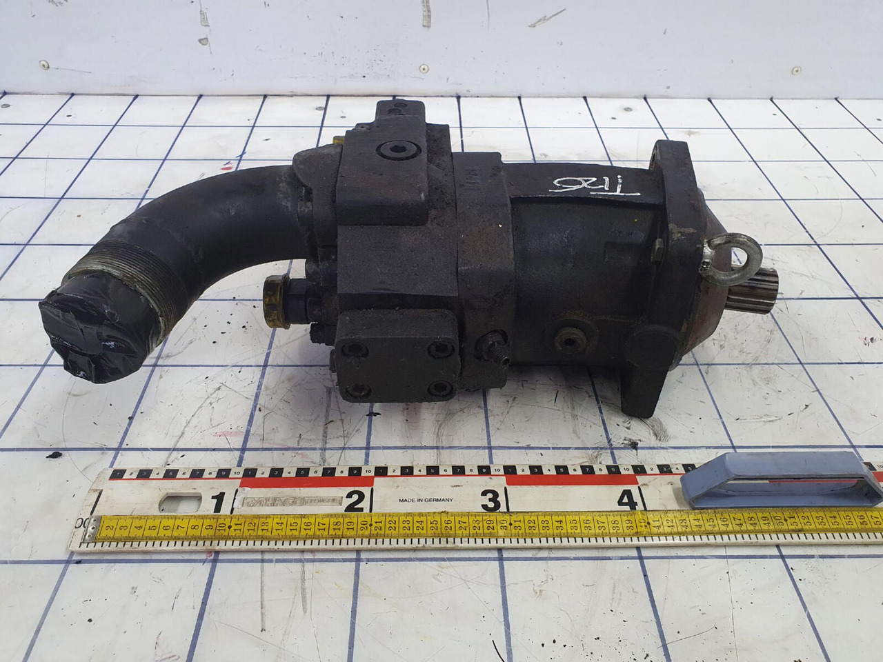 Terex AC 50 variable displacement pump - Pompe hydraulique pour Grue mobile: photos 1 Terex AC 50 variable displacement pump - Pompe hydraulique pour Grue mobile: photos 1