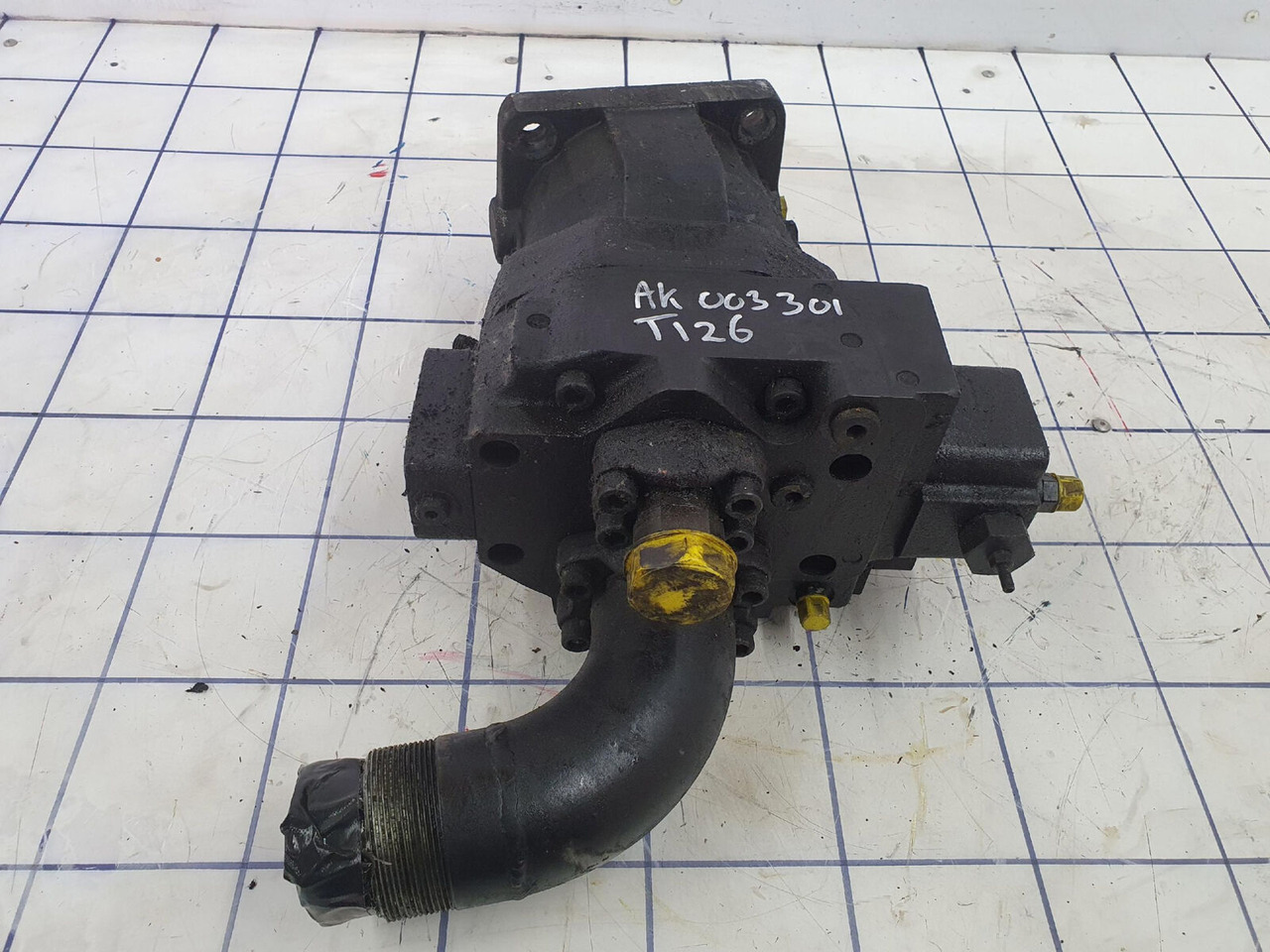 Terex AC 50 variable displacement pump - Pompe hydraulique pour Grue mobile: photos 3 Terex AC 50 variable displacement pump - Pompe hydraulique pour Grue mobile: photos 3