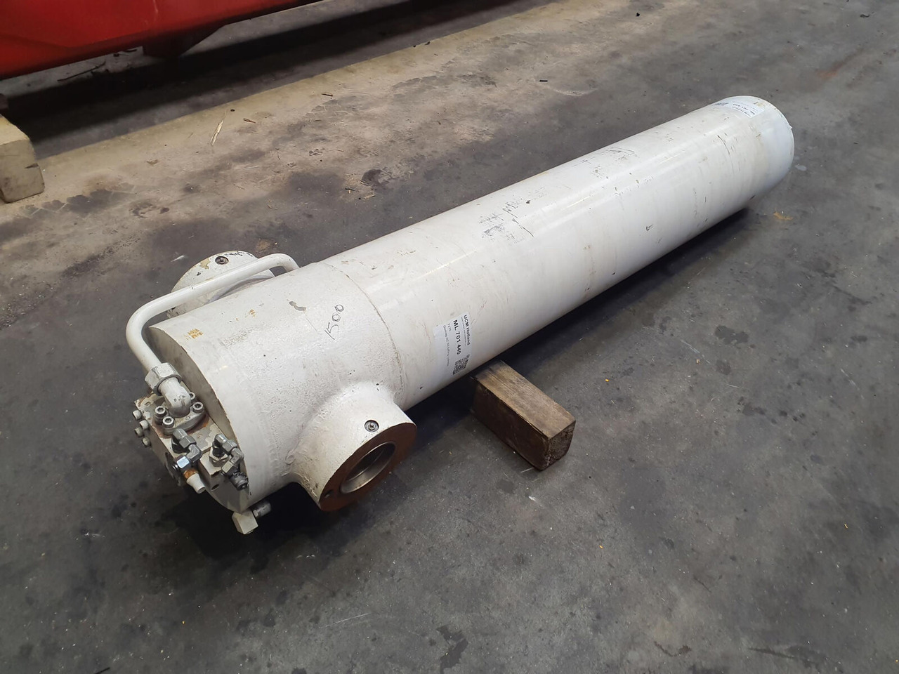 Terex AC 55 luffing cylinder - Vérin hydraulique pour Grue mobile: photos 2 Terex AC 55 luffing cylinder - Vérin hydraulique pour Grue mobile: photos 2