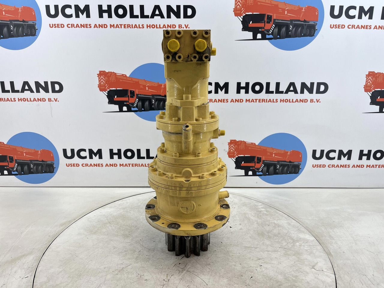 Terex-Demag AC 35 slewing gear - Moteur de rotation pour Grue mobile: photos 4 Terex-Demag AC 35 slewing gear - Moteur de rotation pour Grue mobile: photos 4